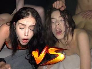 Порно с 2 блондинками