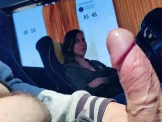 Трахнул пьяную спящую маму